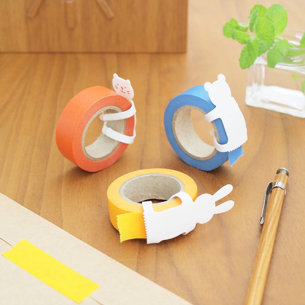 SUGAI WORLD - Animal Hug Washi Tape Dispenser