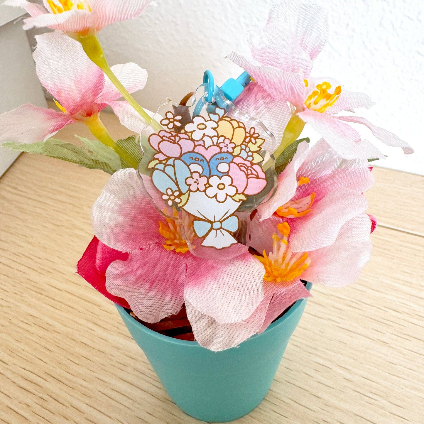 Chibird - Penguin Bouquet Charm