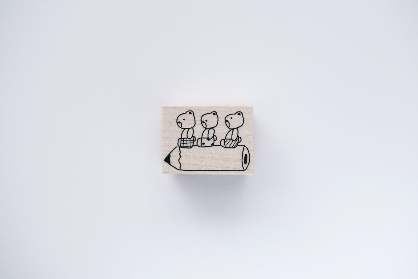 Ikhanko Stamp - Left Facing Bears