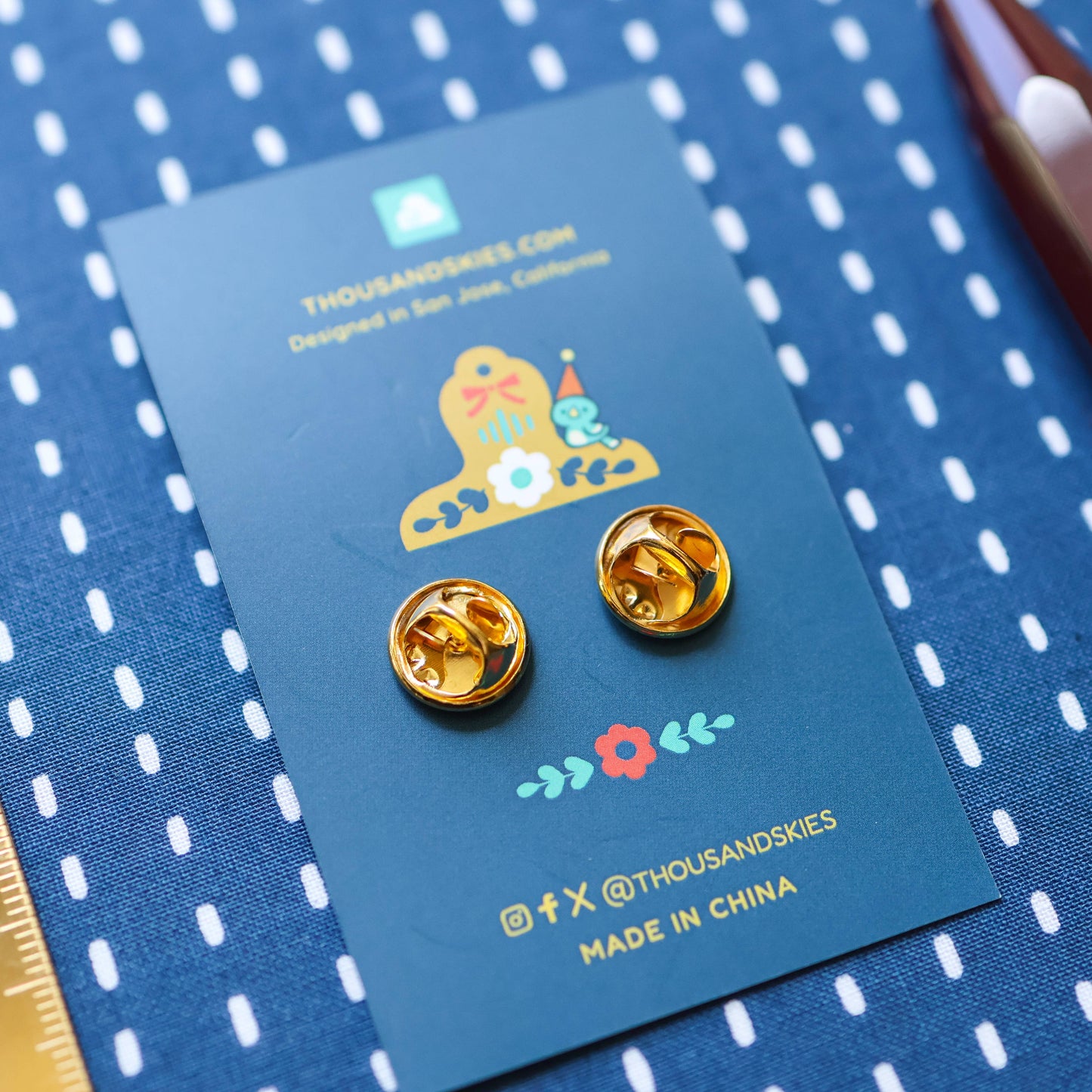 Thousand Skies - Enamel Pin - Shiny Pin