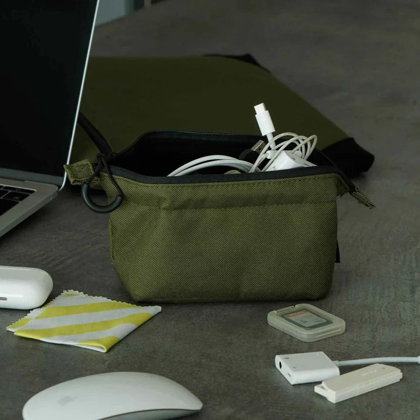 Nähe Small Soft Gadget Pouch - Khaki