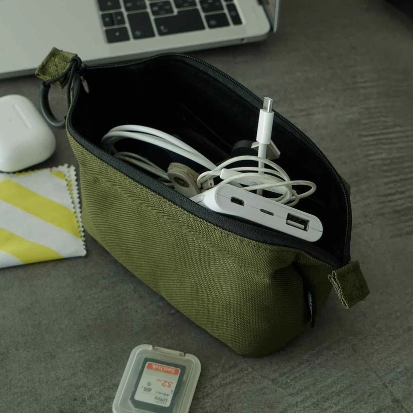 Nähe Small Soft Gadget Pouch - Khaki