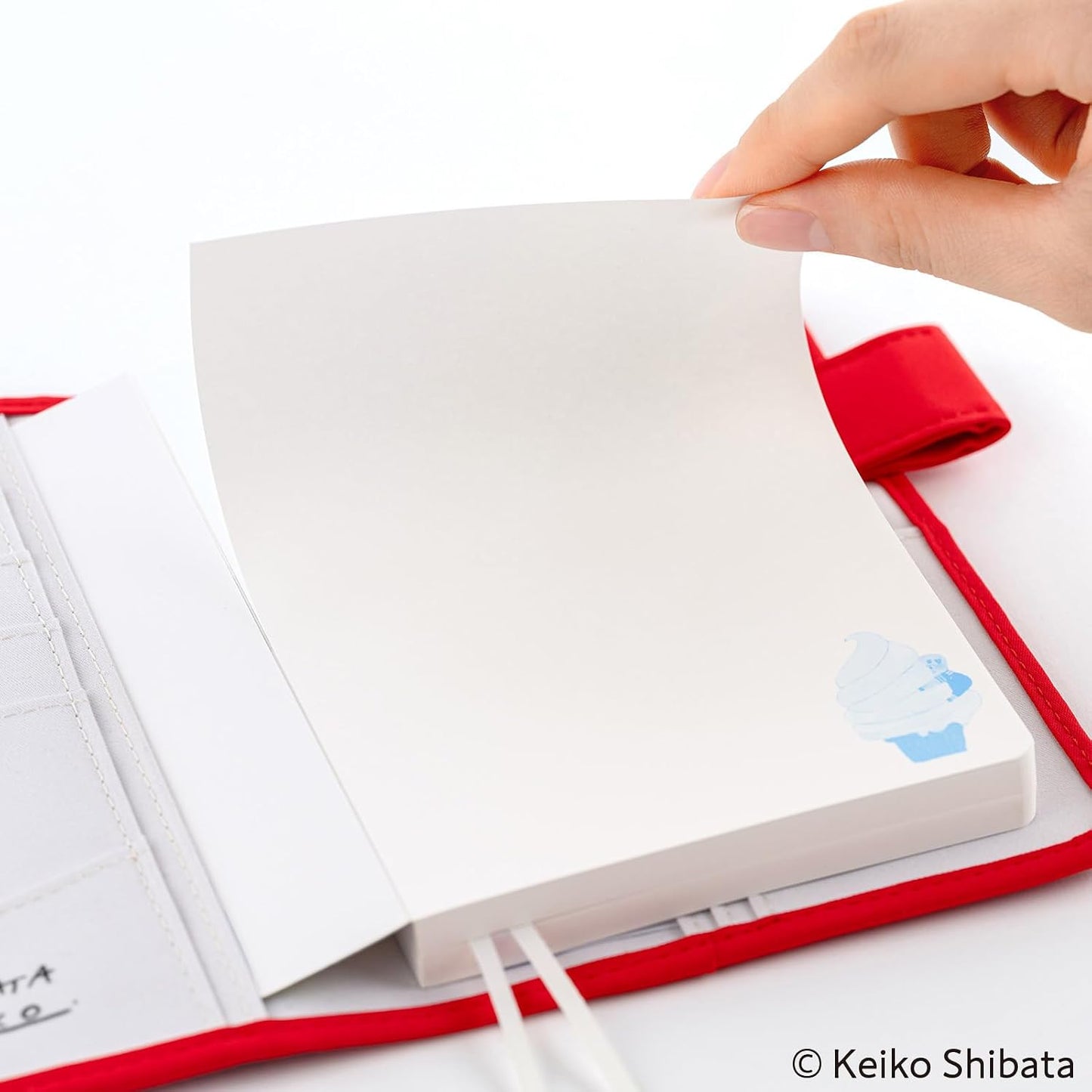 Hobonichi Paper(s) - Keiko Shibata: Ueda-San’s Summer of Hugs