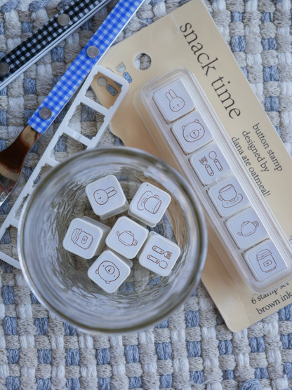dana ate oatmeal! - Snack Time Button Stamp