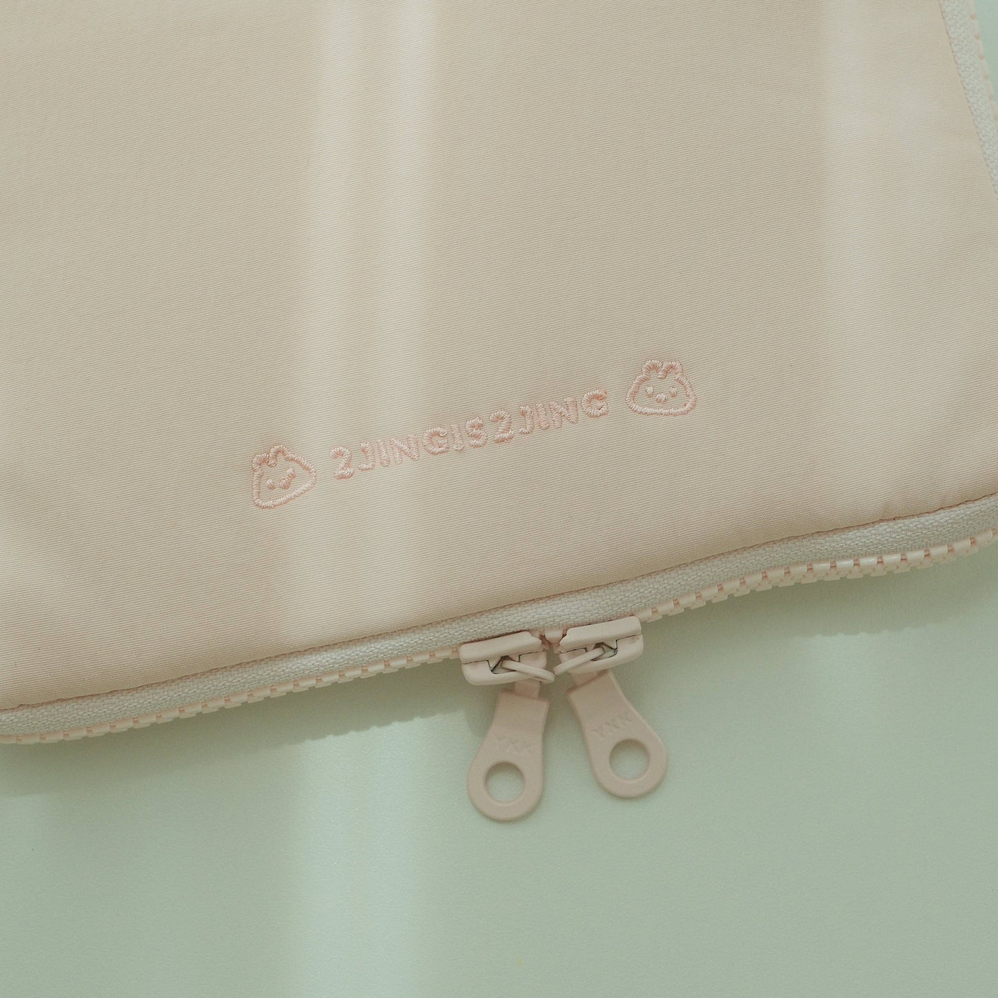2jingis2jing - Bunnie Stationery Pouch