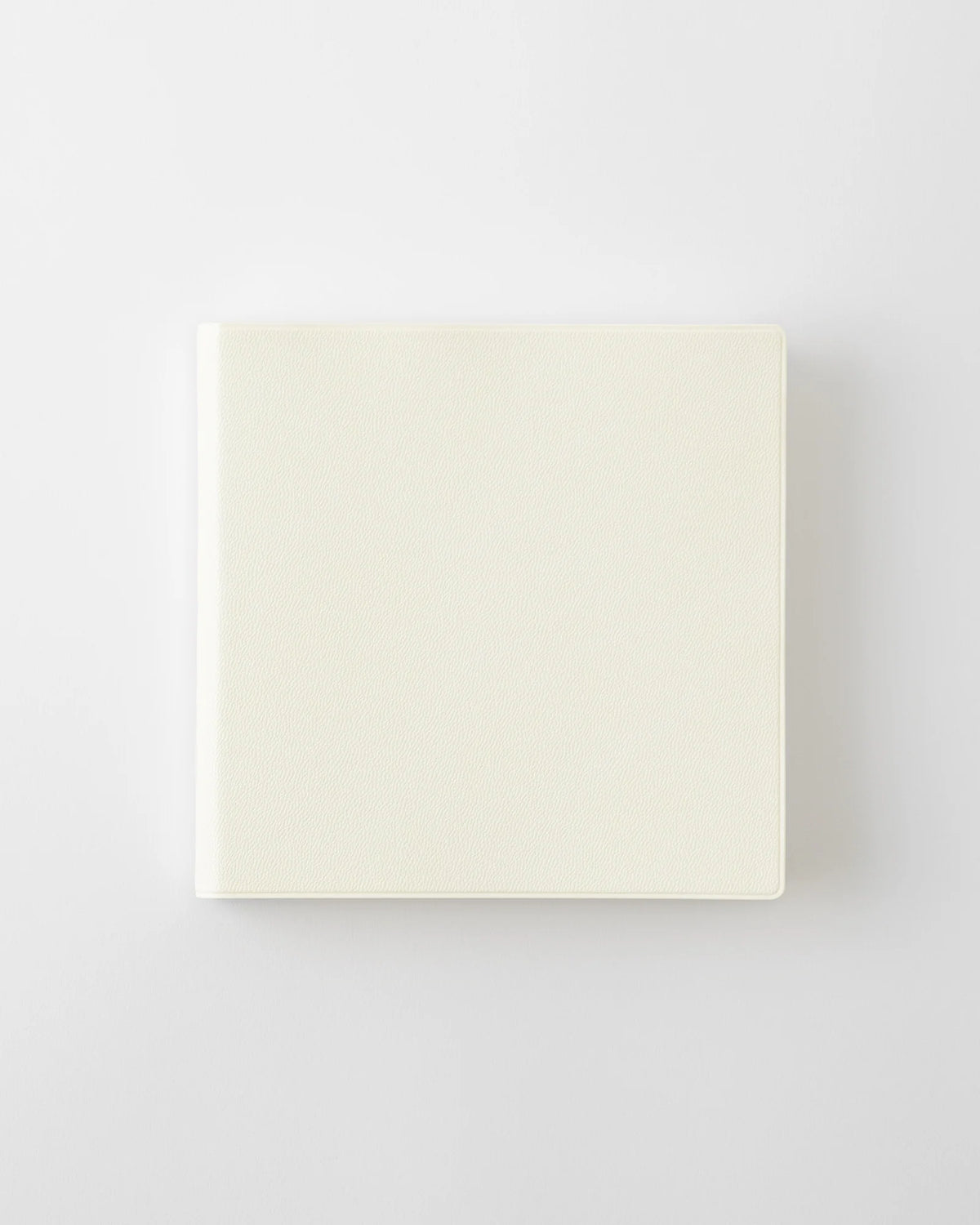 MD 2027 Notebook Diary 1 Day 1 Page - A5 Square