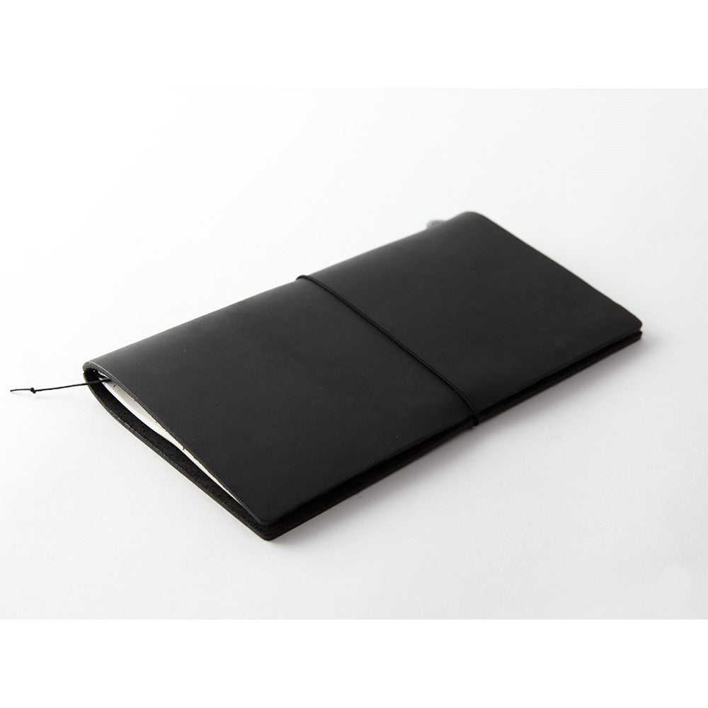 TRAVELER'S Notebook - Regular Size - Black