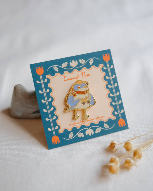 Justine Gilbuena - Enamel Pin - Birdwatcher / Birder