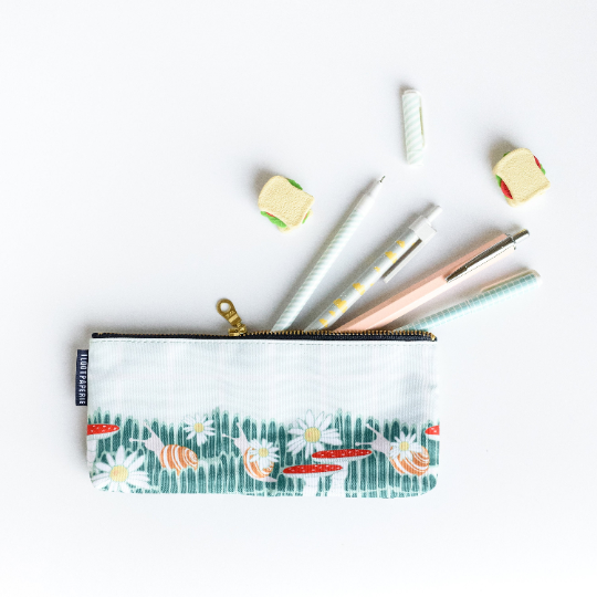 ILOOTPAPERIE - Woodsy Mushrooms and Snail Stroll Pouch