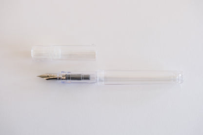 Kakuno Fountain Pen - Clear Barrel/Cap