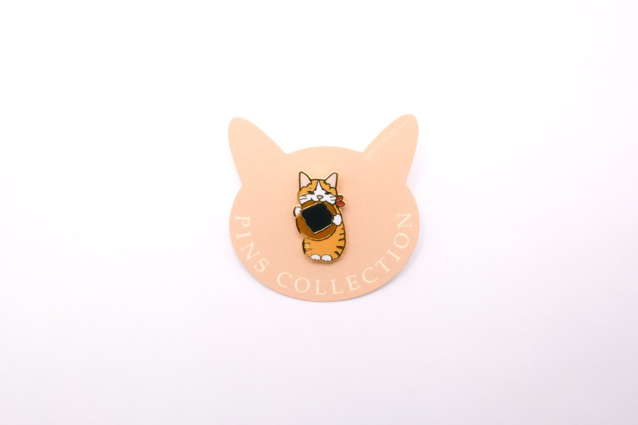 Pottering Cat - Enamel Pin - Japanese Pancake