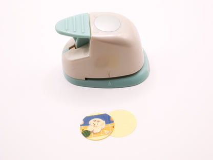 Kuretake KurePunch - Medium - Big Circle