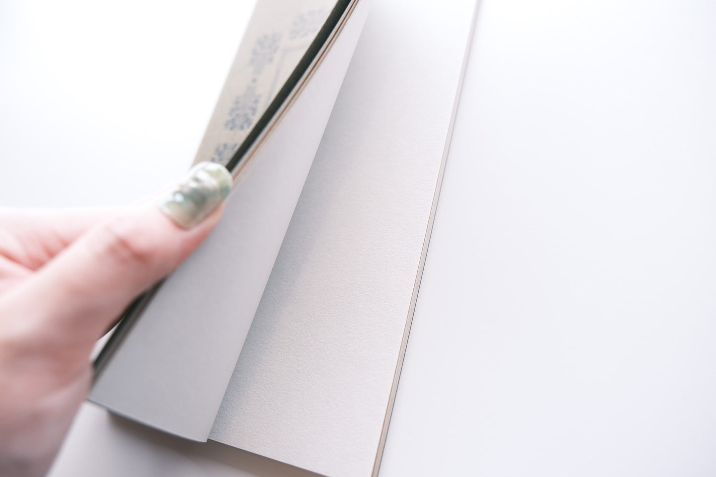 Oeda Letterpress - 5 Paper Notebook - Cork