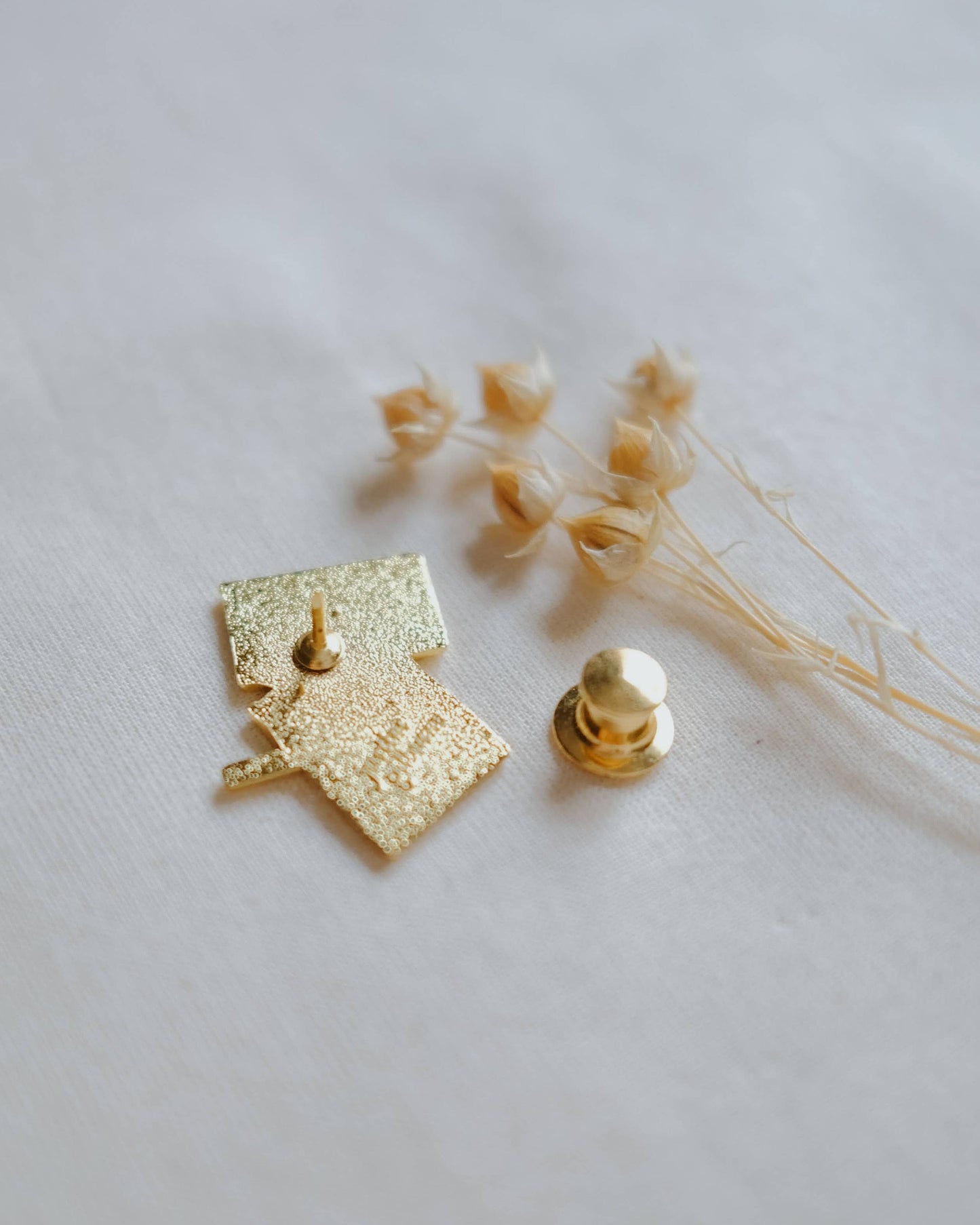 Justine Gilbuena - Enamel Pin - Snail Mail