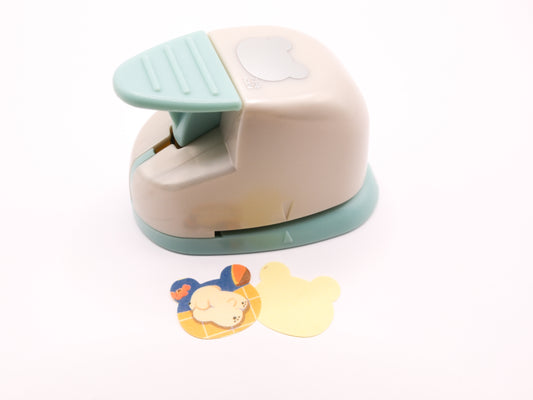 Kuretake KurePunch - Medium - Bear