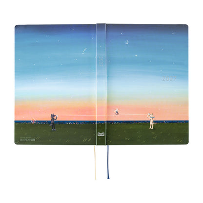 Hobonichi Techo 2027 HON - A5 - Hiroko Kubota: String Telephone Until the Moon is Full
