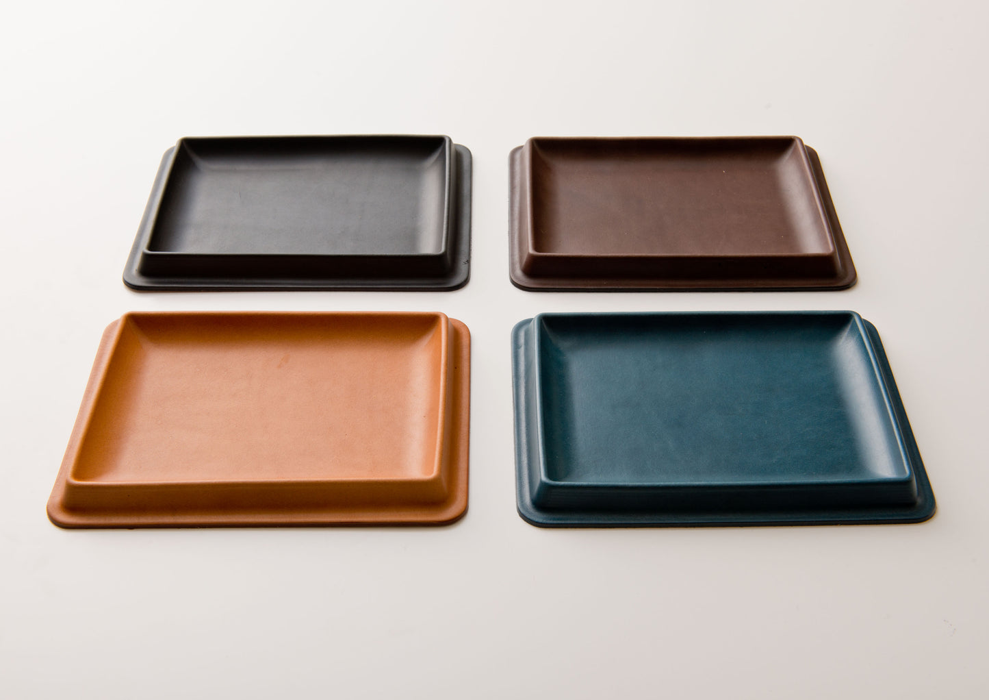 colm Leather Tray L Camel