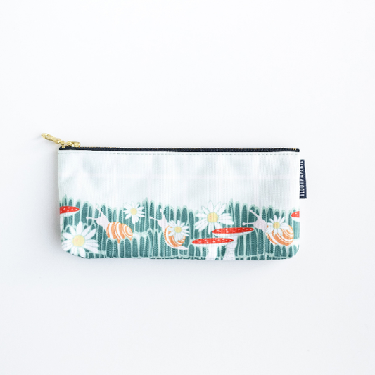 ILOOTPAPERIE - Woodsy Mushrooms and Snail Stroll Pouch