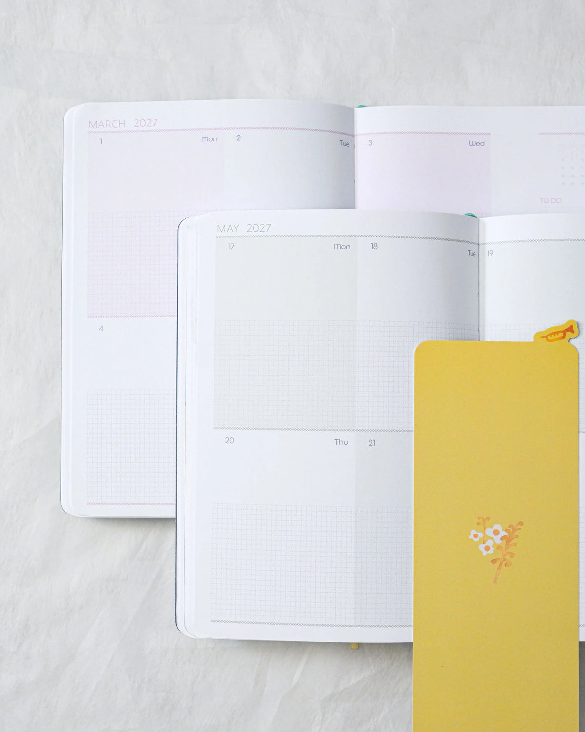 dodolulu - 2027 Monthly & Weekly Planner - B6
