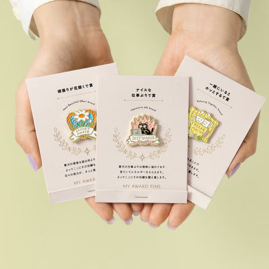 Iroha Publishing - MY AWARD PiNS
