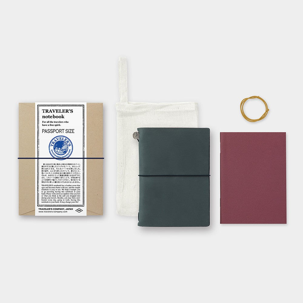 TRAVELER's Notebook - Passport Size - Blue