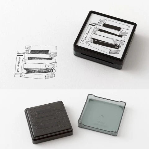 Midori Paintable Stamp - Pre-Inked - Reading List