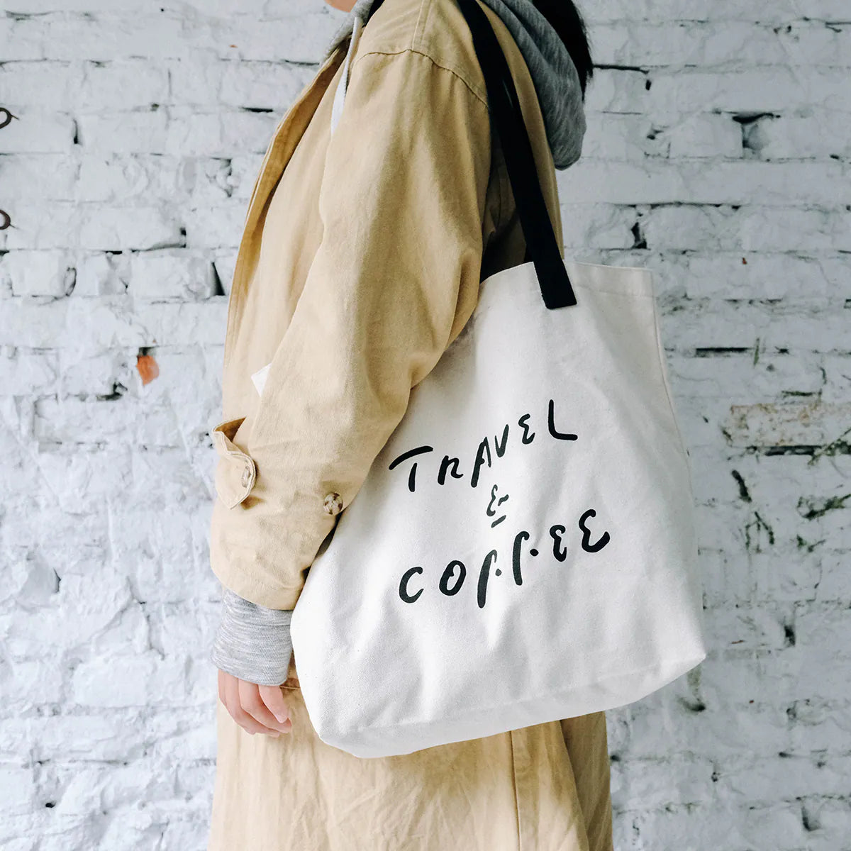WHOSMiNG x Coffee Is Empty - Classic Tote Bag - Travel & Coffee Series - White