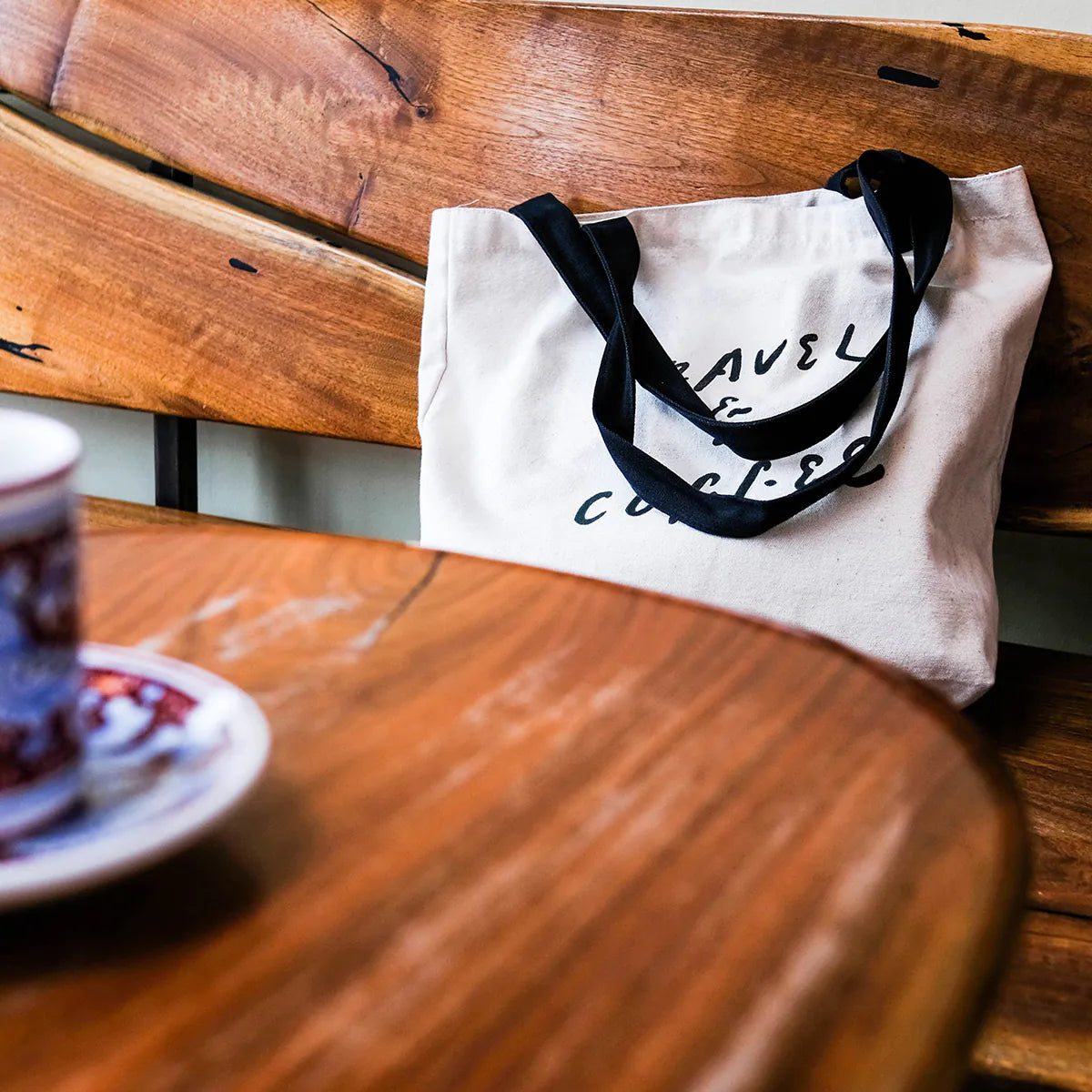 WHOSMiNG x Coffee Is Empty - Classic Tote Bag - Travel & Coffee Series - White