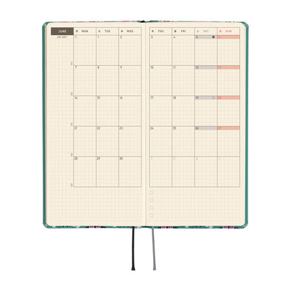 Hobonichi Techo 2027 Weeks  - Yumi Kitagishi: White Cat Wallpaper