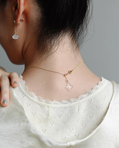 HARIO Lampwork Factory - Glass Necklace - White Clover Flower