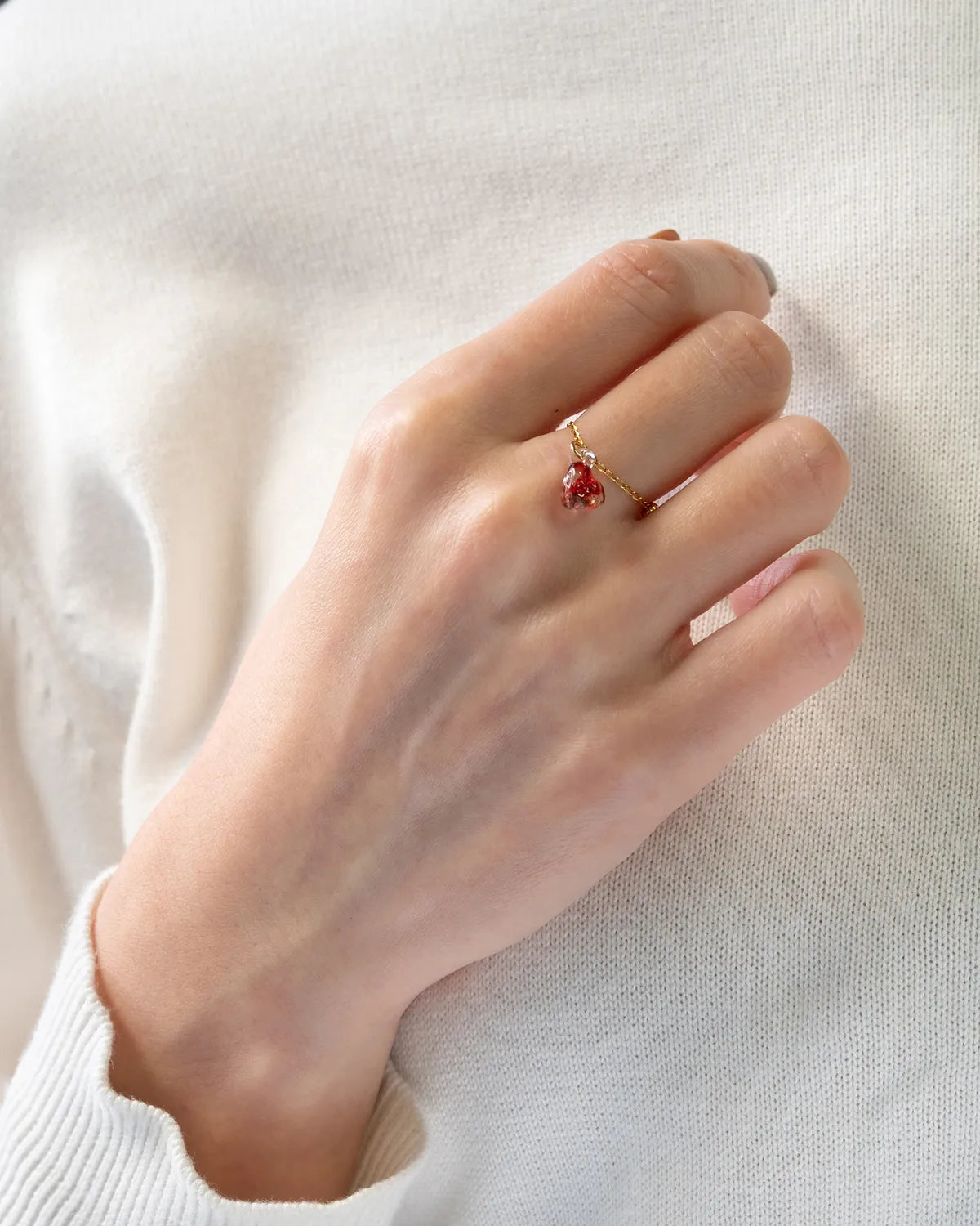 HARIO Lampwork Factory - Glass Ring - Winkheart Rouge - Limited Edition