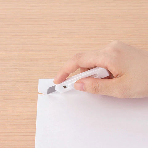 Midori XS Stationery - Cutter - Black